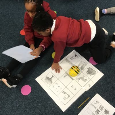 Learning About Algorithms with Bee-Bots